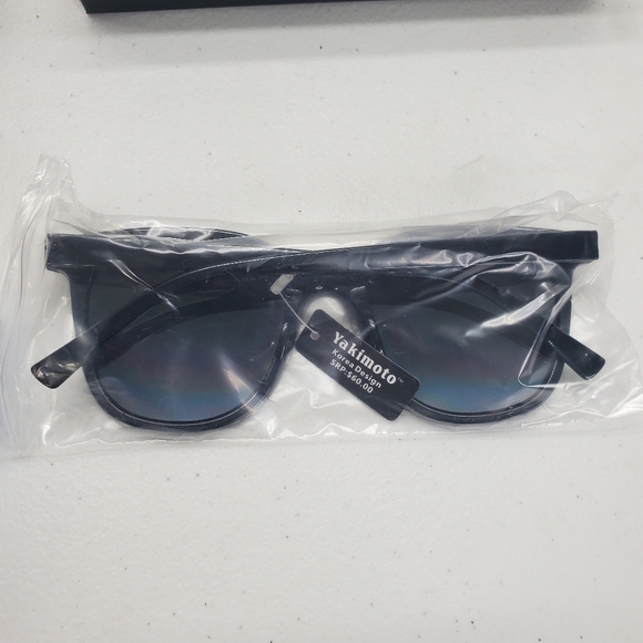 Yakimoto Trendy Polarized UV Blocking Sunglasses NWT main image 8